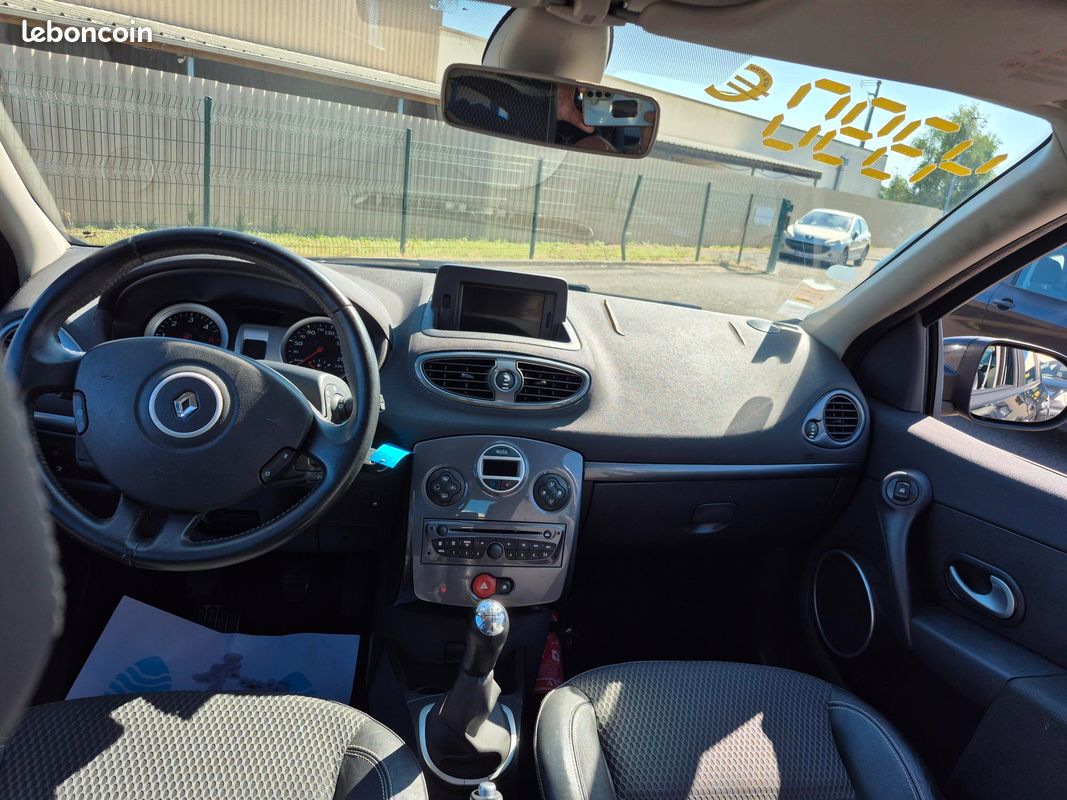 RENAULT CLIO 3 DCI 90CHX TOMTOM EXCEPTION,JANTES ALUS,REGULATEUR DE VITESSE,GPS ,GARANTIE 3 MOIS - photo 2