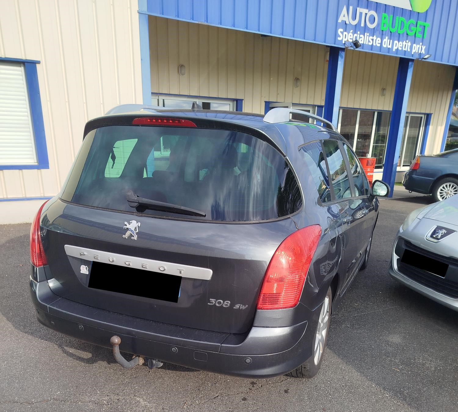 PEUGEOT 308 SW 1.6 HDI PREMIUM 90CHX ,7 PLACES, CLIM, VITRES ET RÉTROS ÉLECTRIQUES, RÉGULATEUR DE VITESSE, RADAR DE RECUL, TOIT PANORAMIQUE, JANTES ALU, REPRISE POSS ,GARANTIE 3 MOIS - photo 5