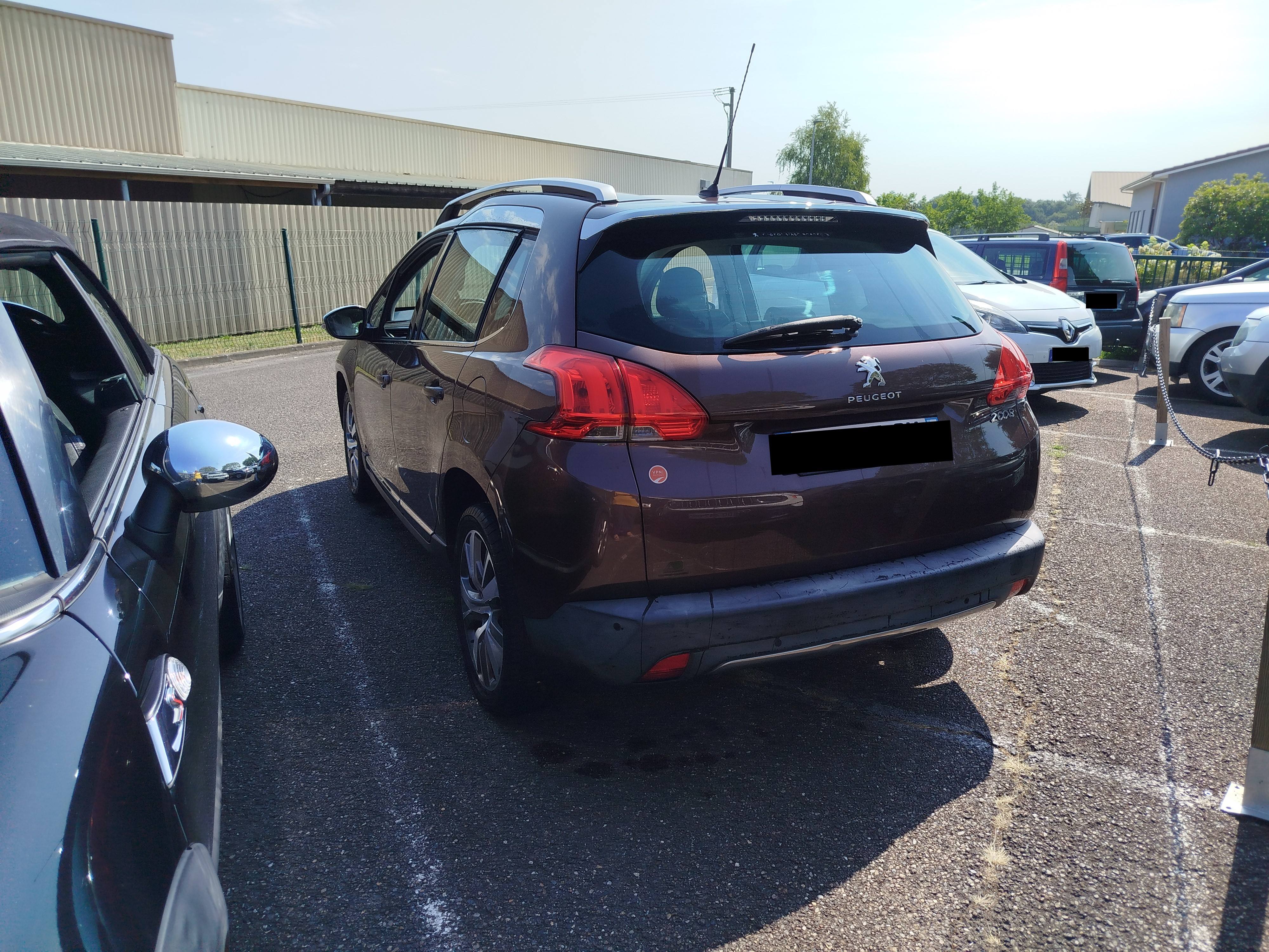 PEUGEOT 2008 1.2 vti 82chx, GPS COULEUR, CLIM, VITRES ET RETROS ELECTRIQUES, REGULATEUR DE VITESSE, REPRISE POSS ,GARANTIE 3 MOIS - photo 5