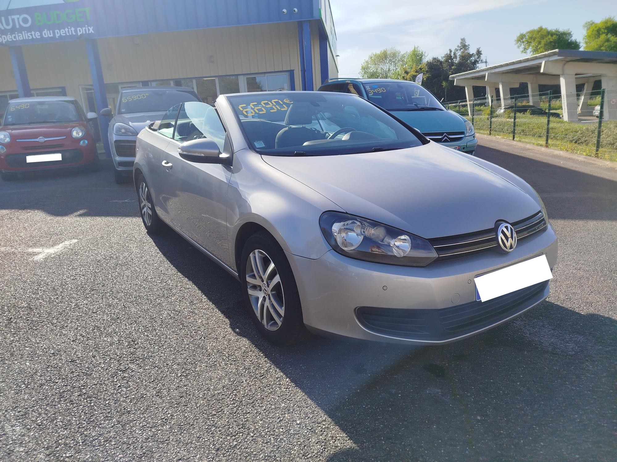 VOLKSWAGEN GOLF 6 1.6 TDI 105 CHX CABRIOLET GPS, Clim, Régulateur de vitesses, Vitres électriques, Fermeture centralisée, Rétroviseurs électriques, CT OK, Kit distribution + Pompe à eau neuf, Reprise possible Garantie 3 mois - photo 2