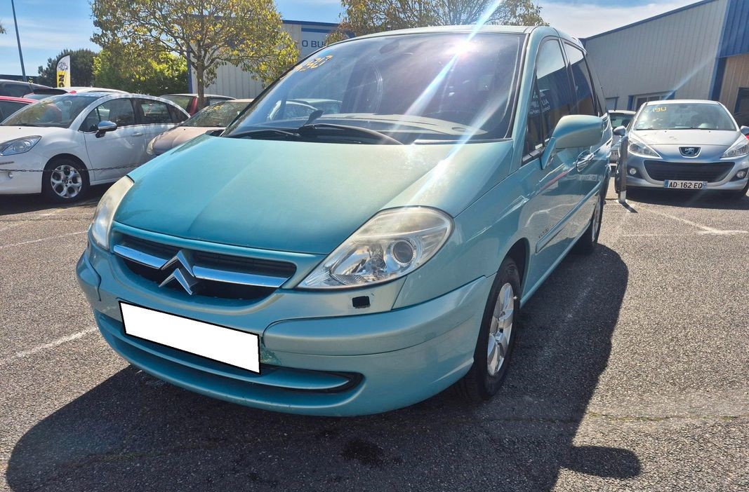 CITROEN C8 2.2L 16 V 160 CHX 7 PLACES, VITRES ET RETROS ELECTRIQUES, CLIM, RADIO CD + COMMANDE AU VOLANT, REGULATEUR DE VITESSE, JANTES ALU, REPRISE POSS, GARANTIE 3 MOIS