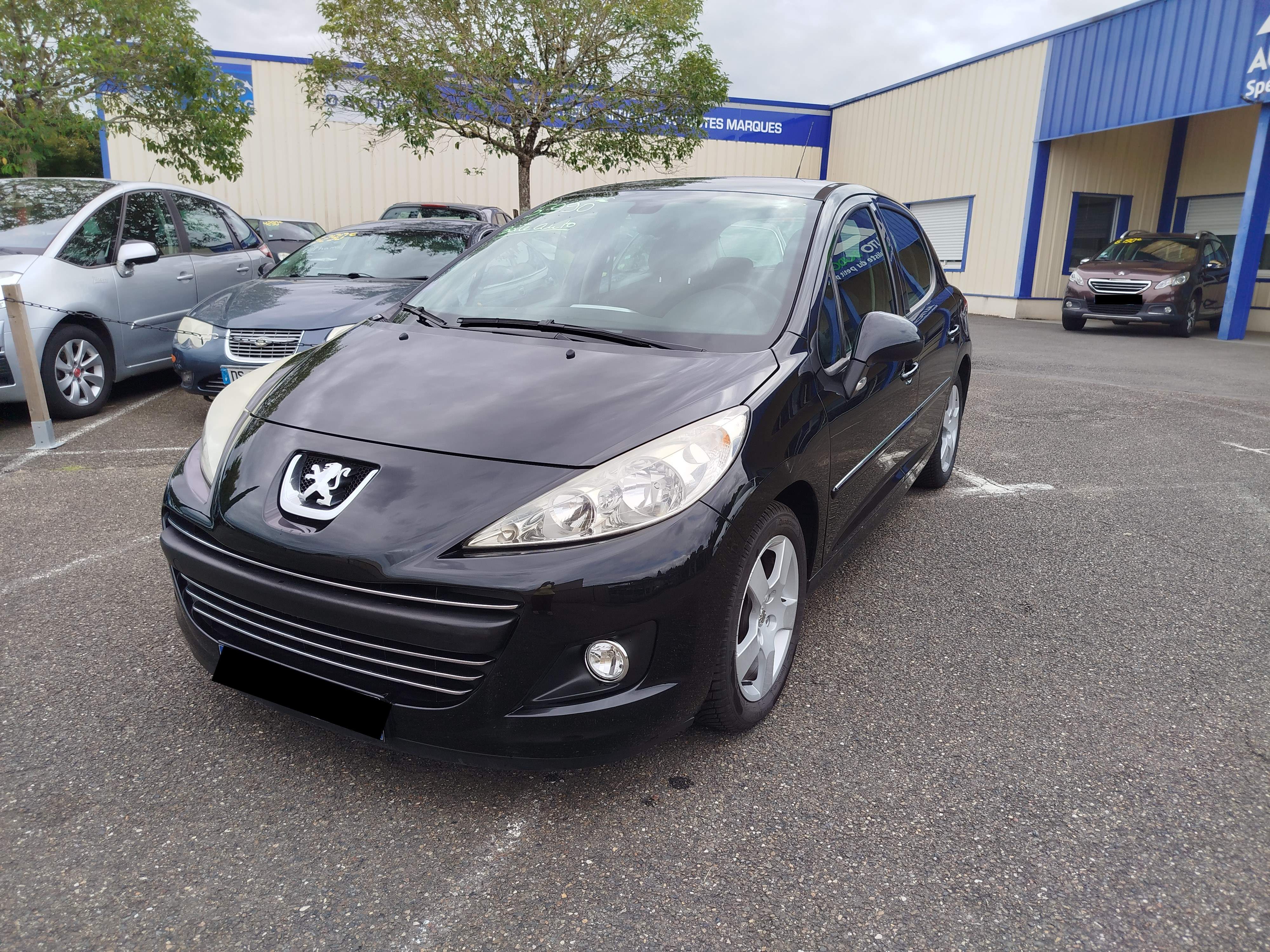 PEUGEOT 207 1.6 VTI 120CHX, BOITE AUTOMATIQUE, MOTEUR A CHAINE DE DISTRIBUTION, CLIM, VITRES ET RETROS ELECTRIQUES, REGULATEUR DE VITESSE, RADAR DE RECUL, REPRISE POSS , GARANTIE 3 MOIS
