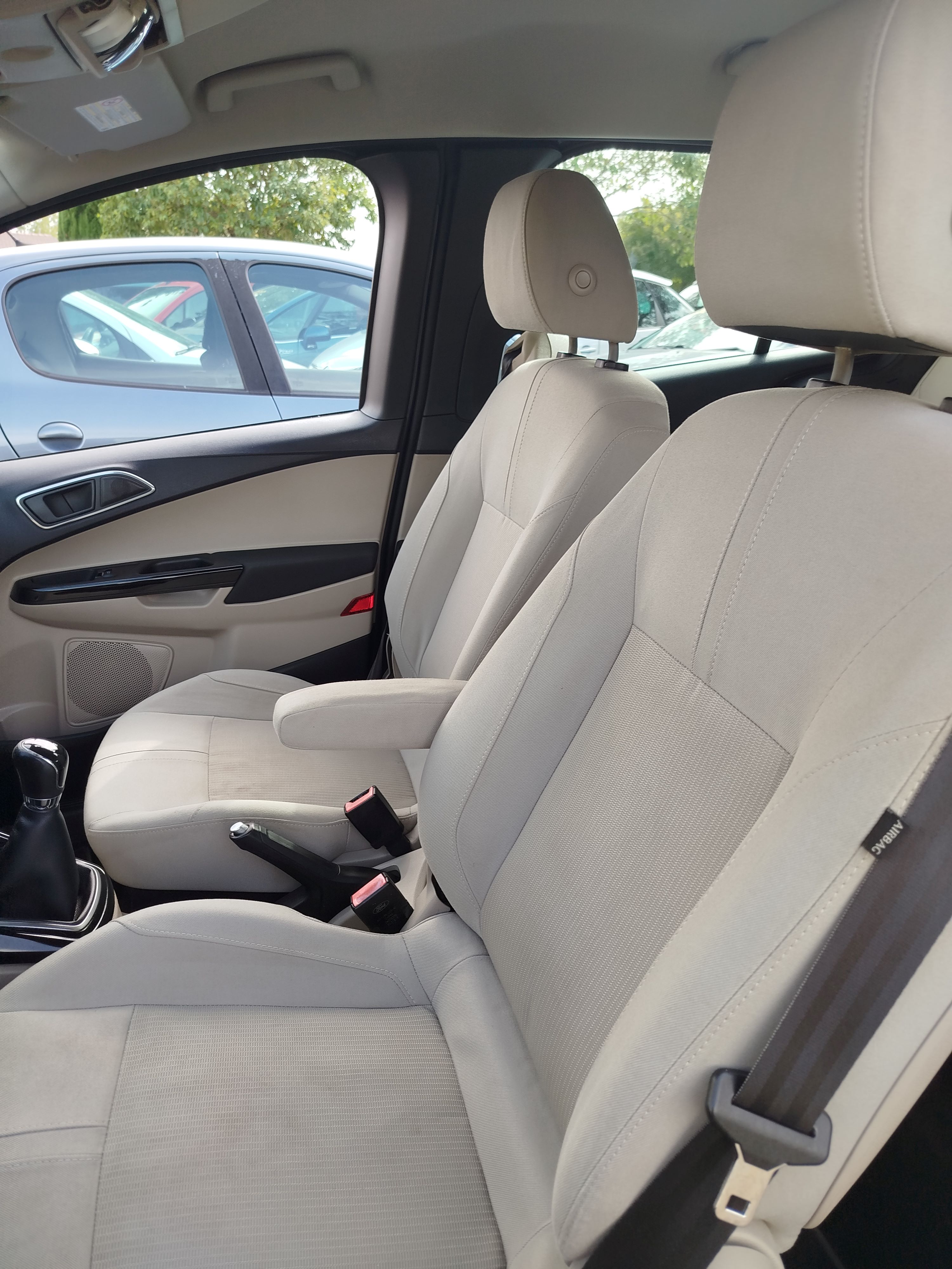 FORD BMAX 1.0 SCTI 125 CHX TITANIUM X , CLIM AUTOMATIQUE, VITRES ET RÉTROS ÉLECTRIQUES, RÉGULATEUR DE VITESSE, RADAR DE RECUL, REPRISE POSSIBLE ,GARANTIE 3 MOIS - photo 2
