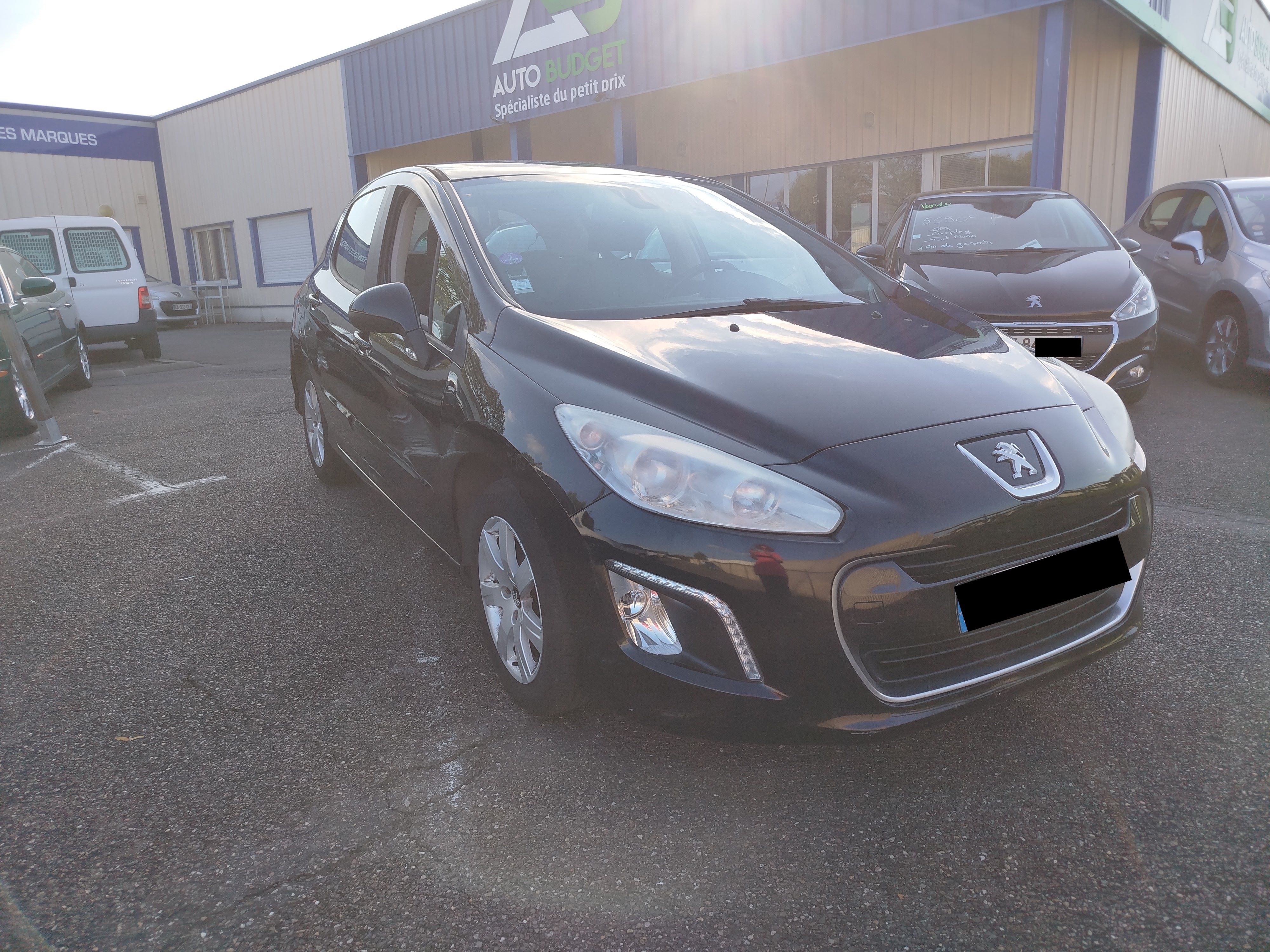 PEUGEOT 308 1.6 VTI ACTIVE 120 CHX , MOTEUR A CHAINE, CLIM AUTOMATIQUE, VITRES ET RÉTROS ÉLECTRIQUES, RÉGULATEUR DE VITESSE, JANTES ALU, REPRISE POSSIBLE ,GARANTIE 3 MOIS