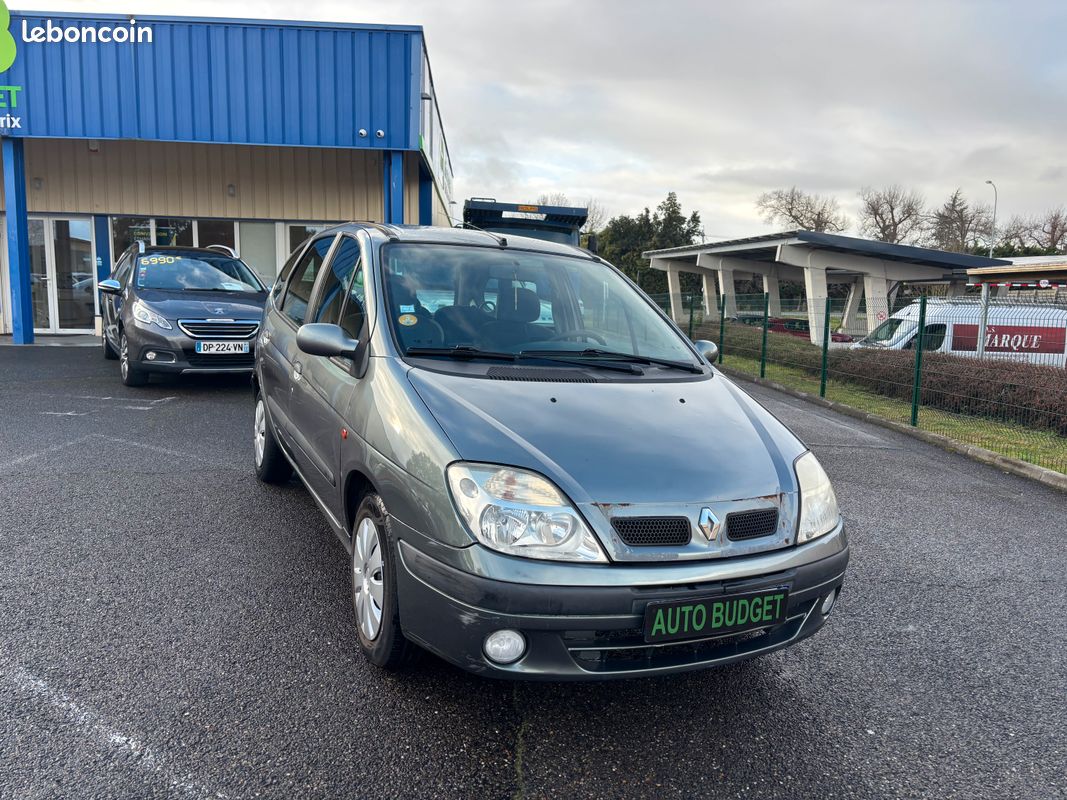RENAULT SCENIC 1,6 16V 110 CHX CLIM,RETROS ELEC,CT OK, RADIO,KIT DISTRI+POMPE A EAU NEUF,REPR POSS ,GARANTIE 3 MOIS