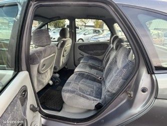 RENAULT SCENIC 1,6 16V 110 CHX CLIM,RETROS ELEC,CT OK, RADIO,KIT DISTRI+POMPE A EAU NEUF,REPR POSS ,GARANTIE 3 MOIS - photo 4