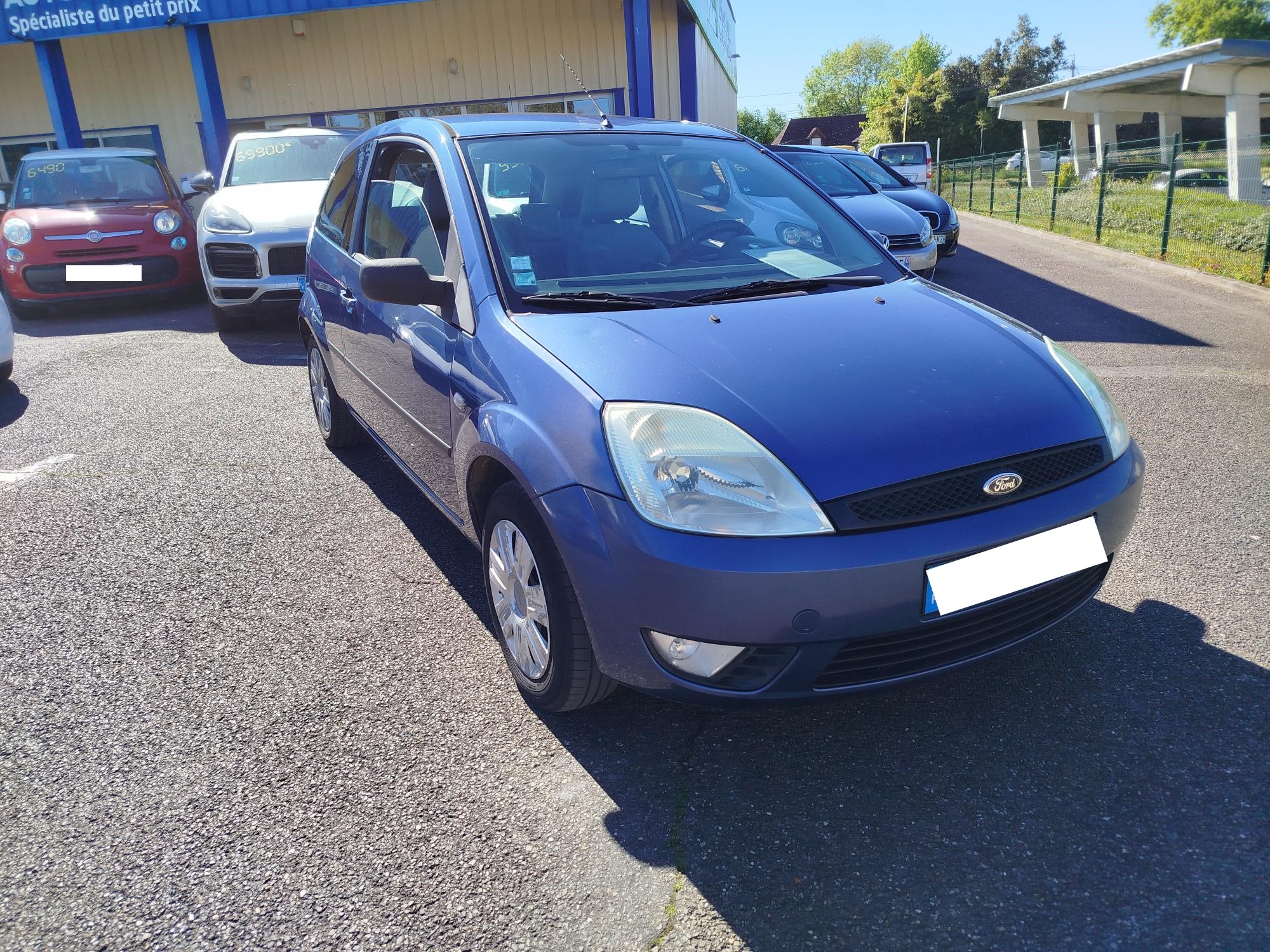 FORD FIESTA 1,4 TDCI 70 CHX CLIM, CT OK ,REVISION EFFECTUEE,KIT DISTRI+POMPE A EAU NEUF,REPR POSS ,GARANTIE 3 MOIS - photo 2