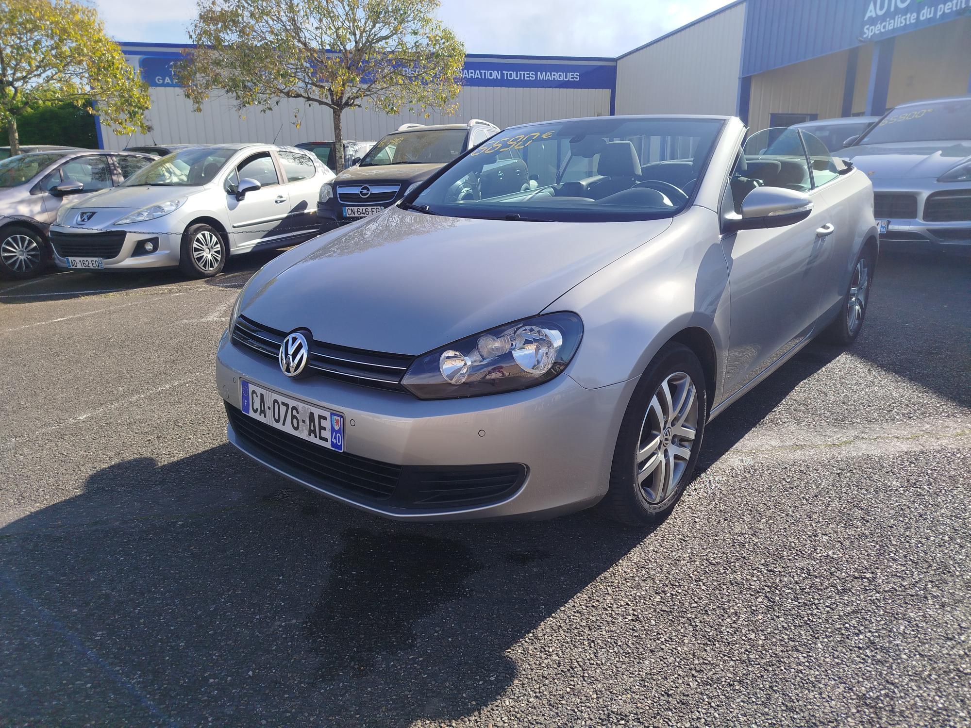 VOLKSWAGEN GOLF 6 1.6 TDI 105 CHX CABRIOLET  GPS, Clim, Régulateur de vitesses, Vitres électriques, Fermeture centralisée, Rétroviseurs électriques, CT OK, Kit distribution + Pompe à eau neuf, Reprise possible Garantie 3 mois