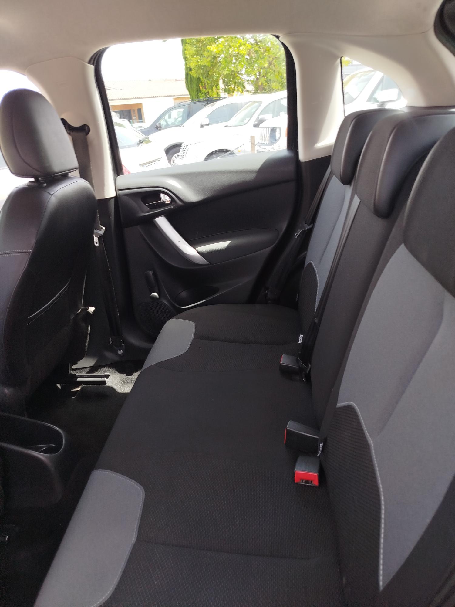CITROEN C3 1.4 HDI 70 CHX IDEAL JEUNE CONDUCTEUR, CLIM, VITRES ET RETROS ELECTRIQUES, REGULATEUR DE VITESSE, REPRISE POSS ,GARANTIE 3 MOIS - photo 4